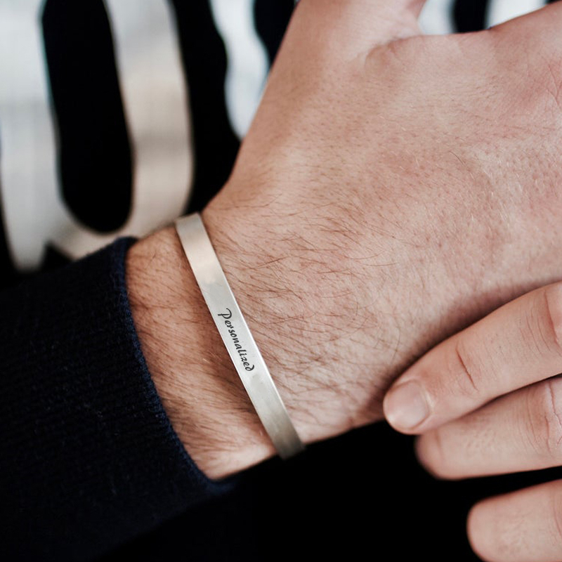 Men Accessories Name - 4มม.ถึง8มม.แกะสลักฟรีสร้อยข้อมือสแตนเลสเปิดกำไลข้อมือชื่อที่กำหนดเองส่วนบุคคลผู้หญิงผู้ชายเครื่องประดับแรงบันดาลใจ