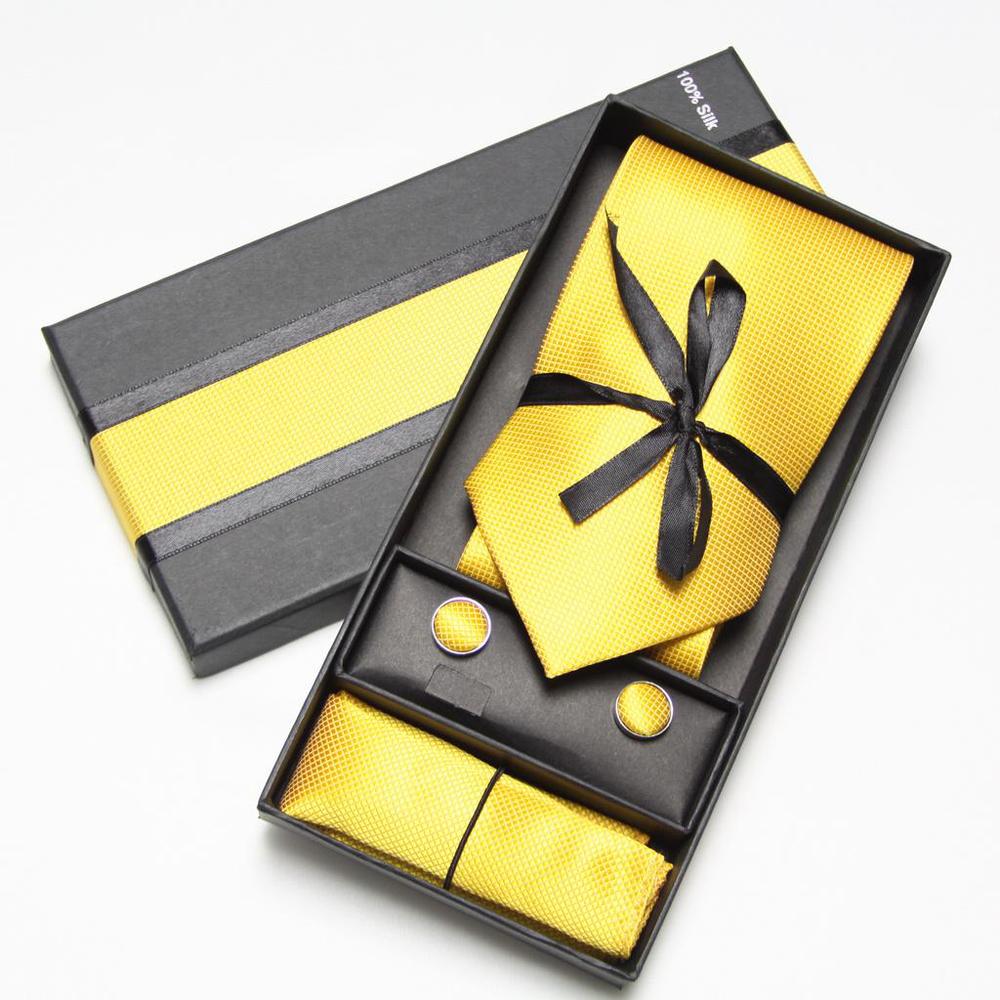 ชุดเซ็ตเนคไท ผ้าเช็ดหน้า และกร - Cufflink Box Set บทวิจารณ์และราคา